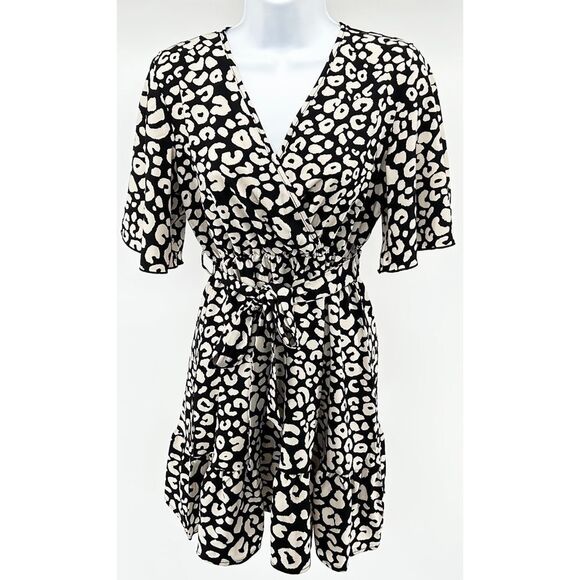 Allover Print Butterfly Sleeve Ruffle Hem Dress - Picture 6 of 7